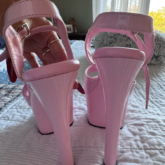 Pleaser brand. Worn once. Size 6.5 $75 obo - Picture 5 of 7